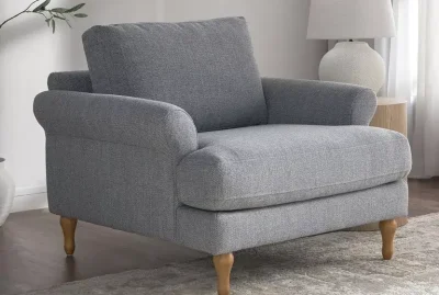 Comfortable Modern Used Single Seater Sofa for Living Rooms in Abu Dhabi
